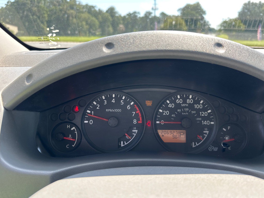 2007 Nissan Frontier Image 10