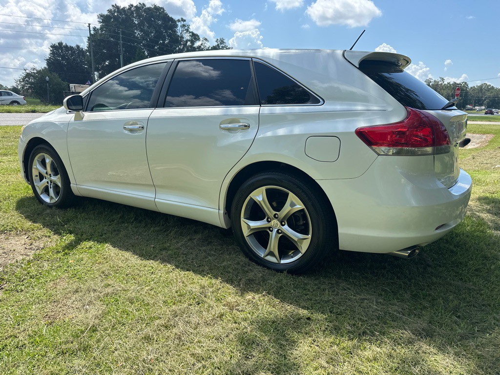2009 Toyota Venza Image 5