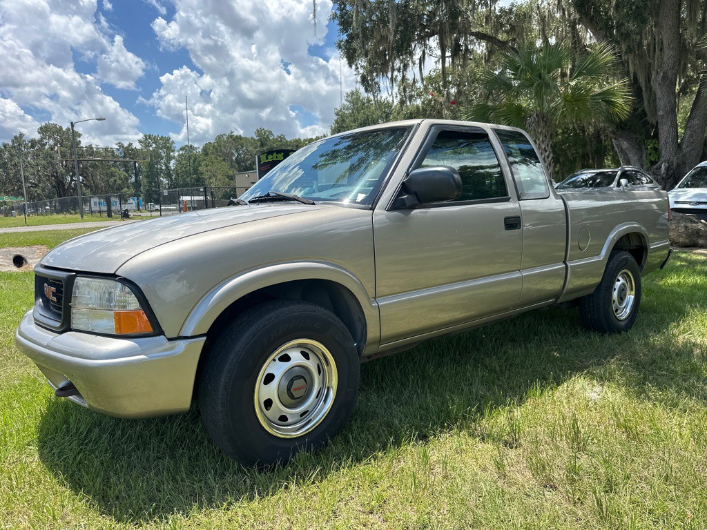 2002 GMC Sonoma Image 6