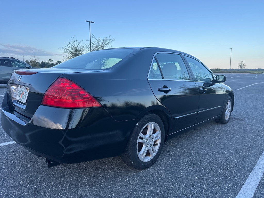 2007 Honda Accord Image 3