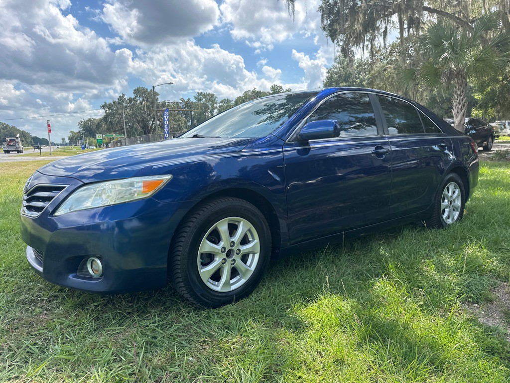 2011 Toyota Camry Image 6