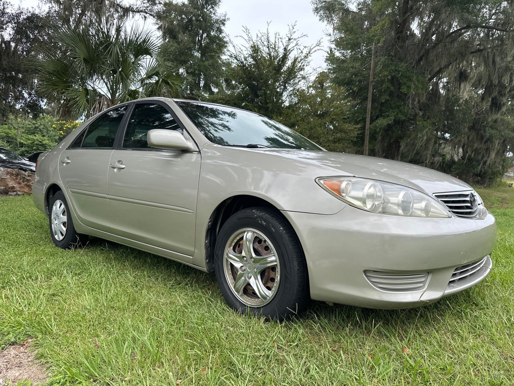 2006 Toyota Camry Image 2