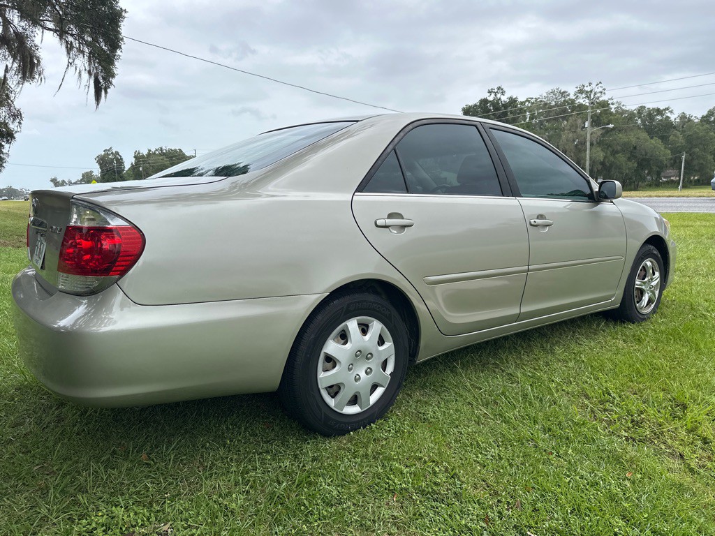 2006 Toyota Camry Image 3
