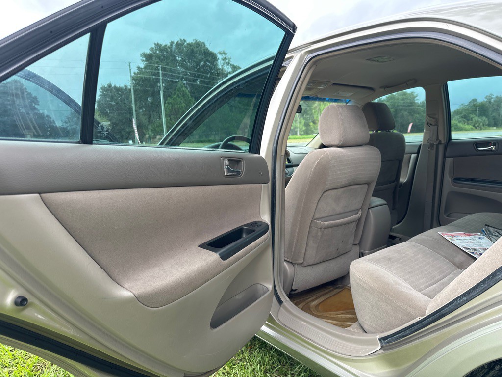 2006 Toyota Camry Image 8