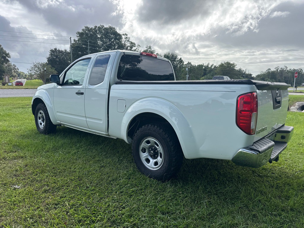 2014 Nissan Frontier Image 5