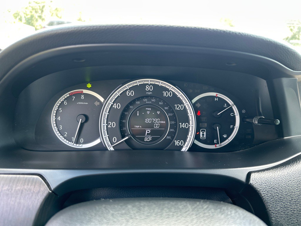 2013 Honda Accord Image 10