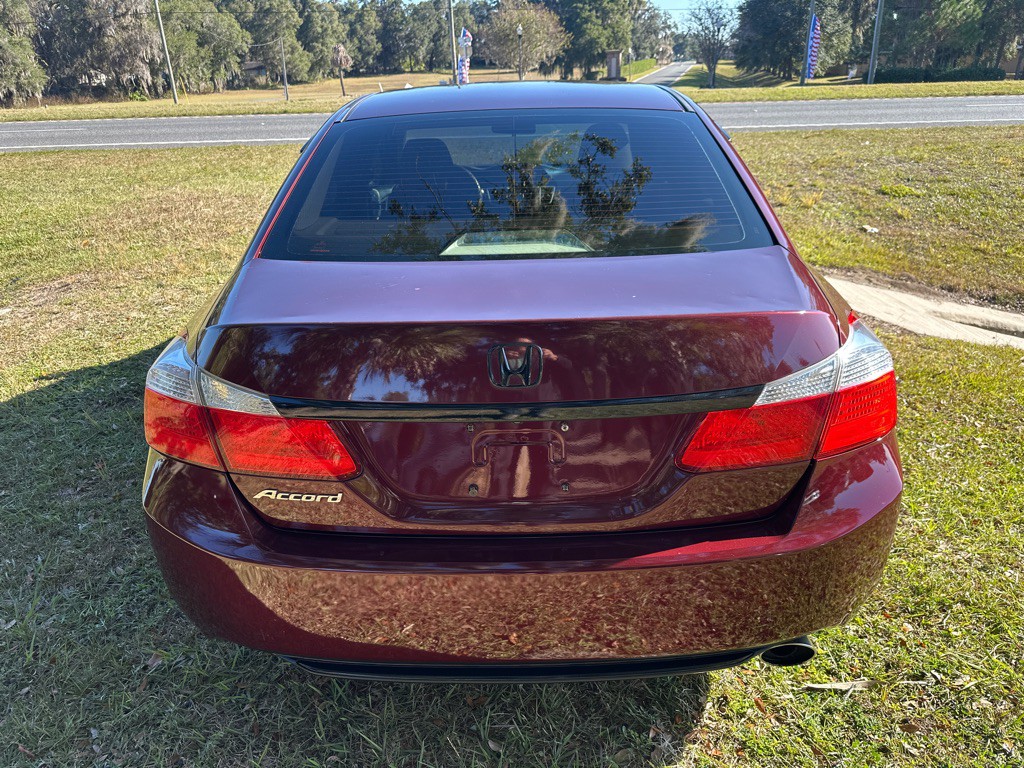 2015 Honda Accord Image 4