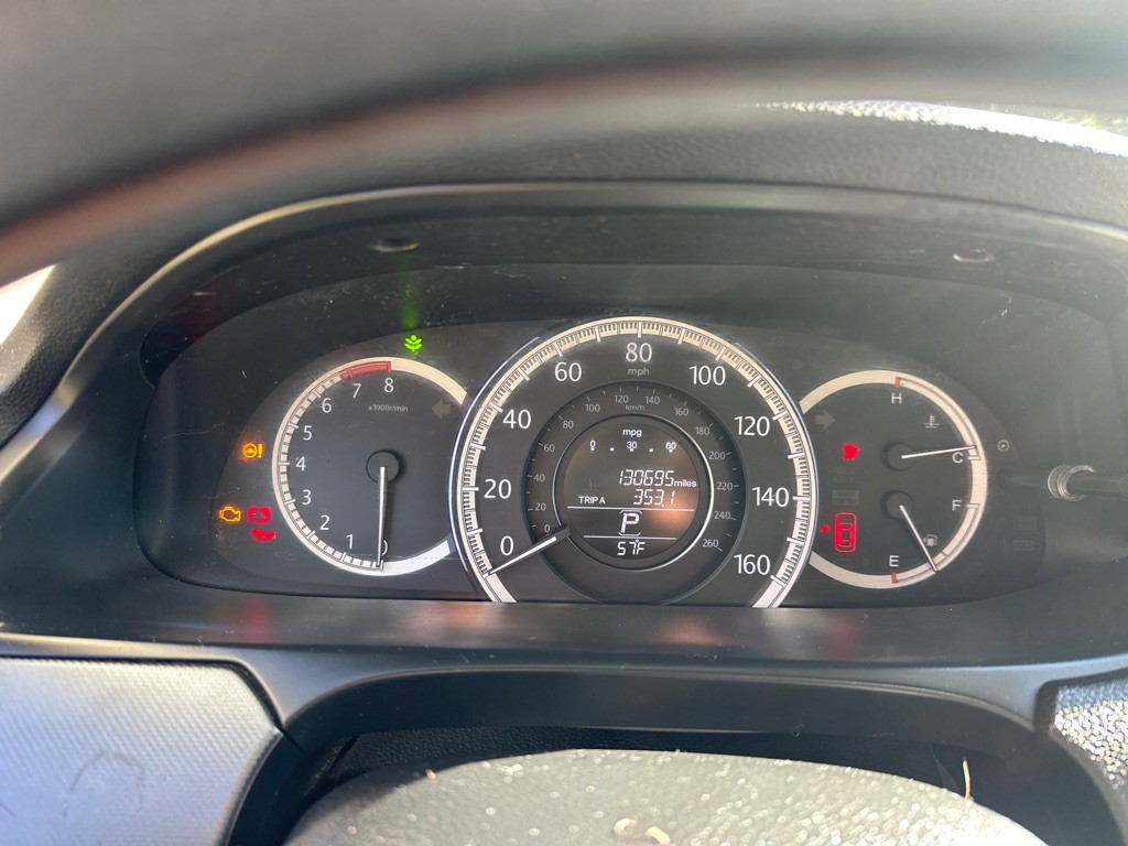 2015 Honda Accord Image 9