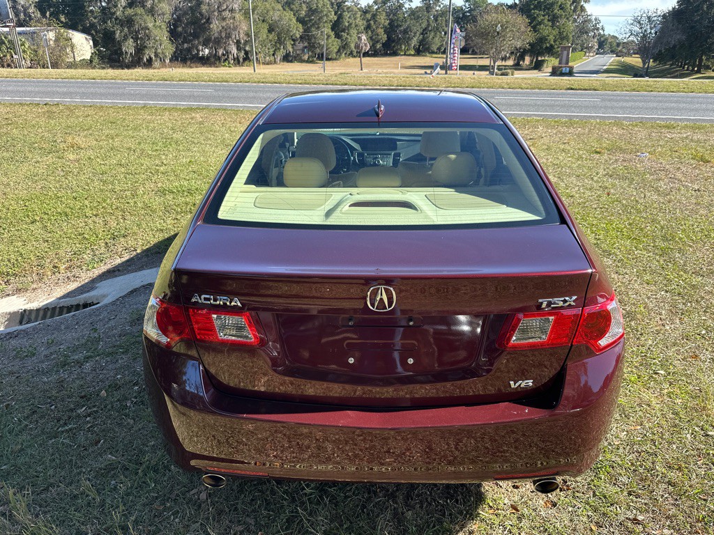 2010 Acura TSX Image 4