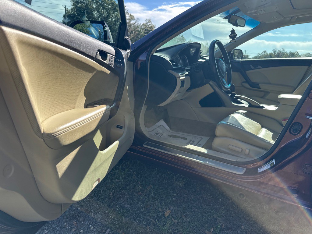 2010 Acura TSX Image 7