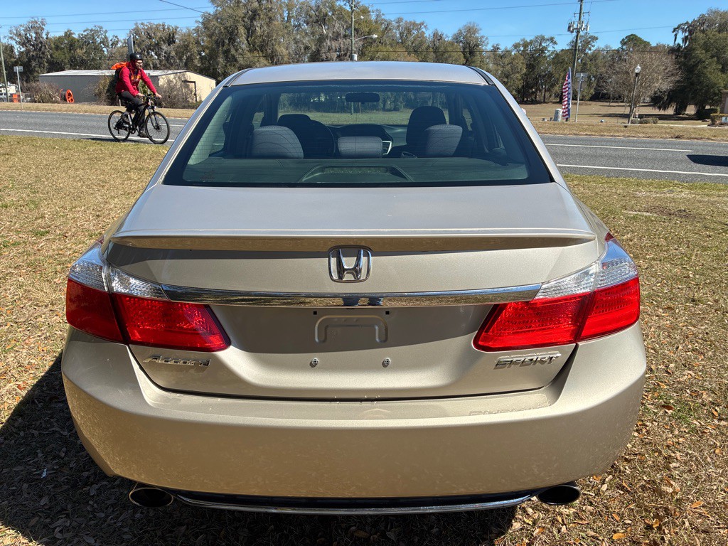 2014 Honda Accord Image 4