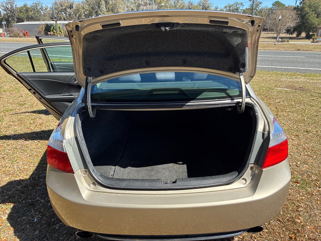 2014 Honda Accord Image 10
