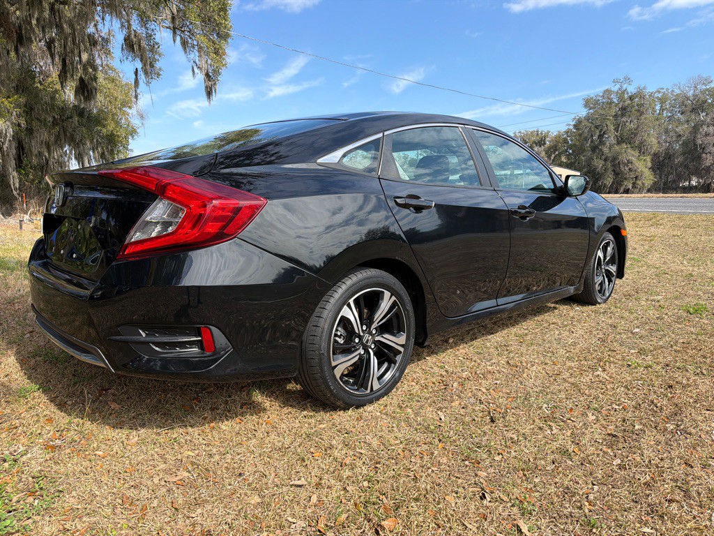 2019 Honda Civic Image 3