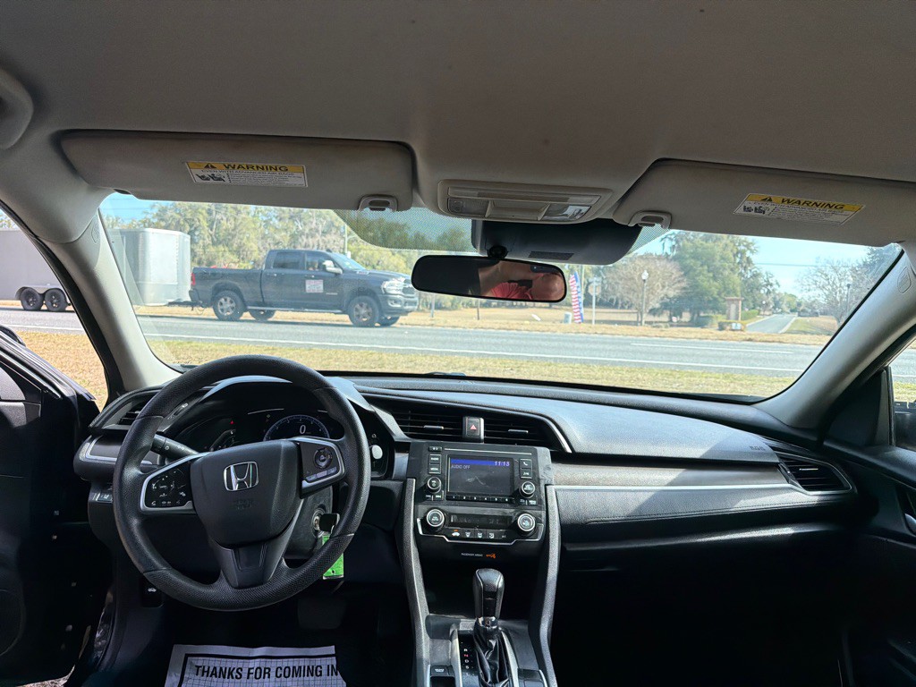 2019 Honda Civic Image 9