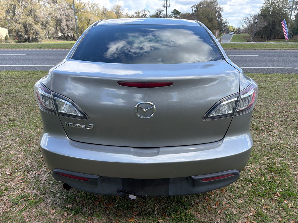 2010 Mazda Mazda3 Image 4
