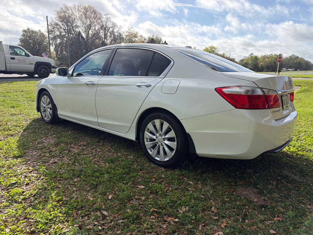 2015 Honda Accord Image 5
