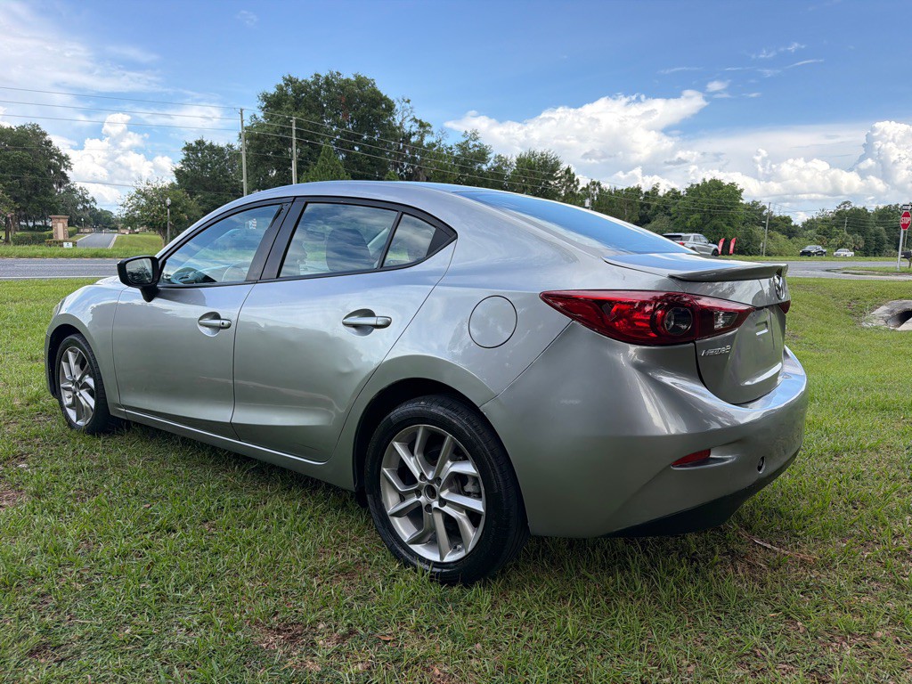 2015 Mazda Mazda3 Image 5