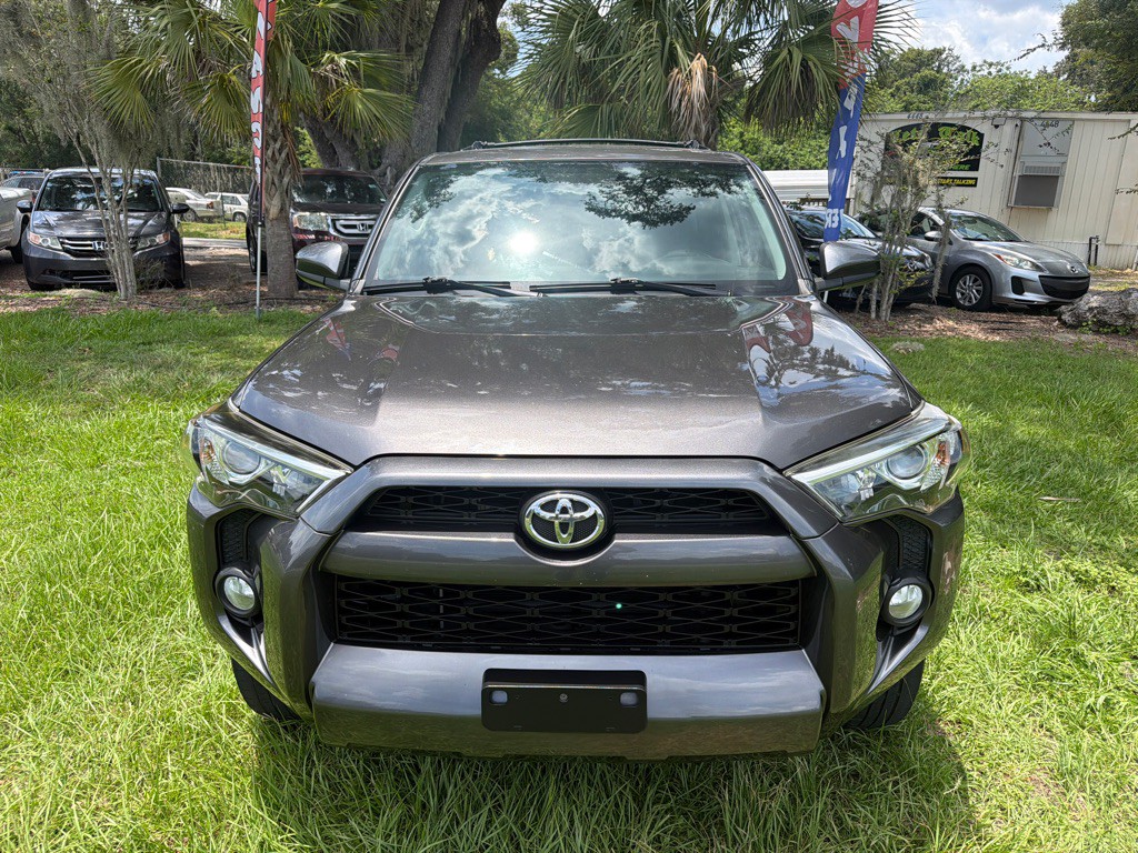 2017 Toyota 4Runner Image 1