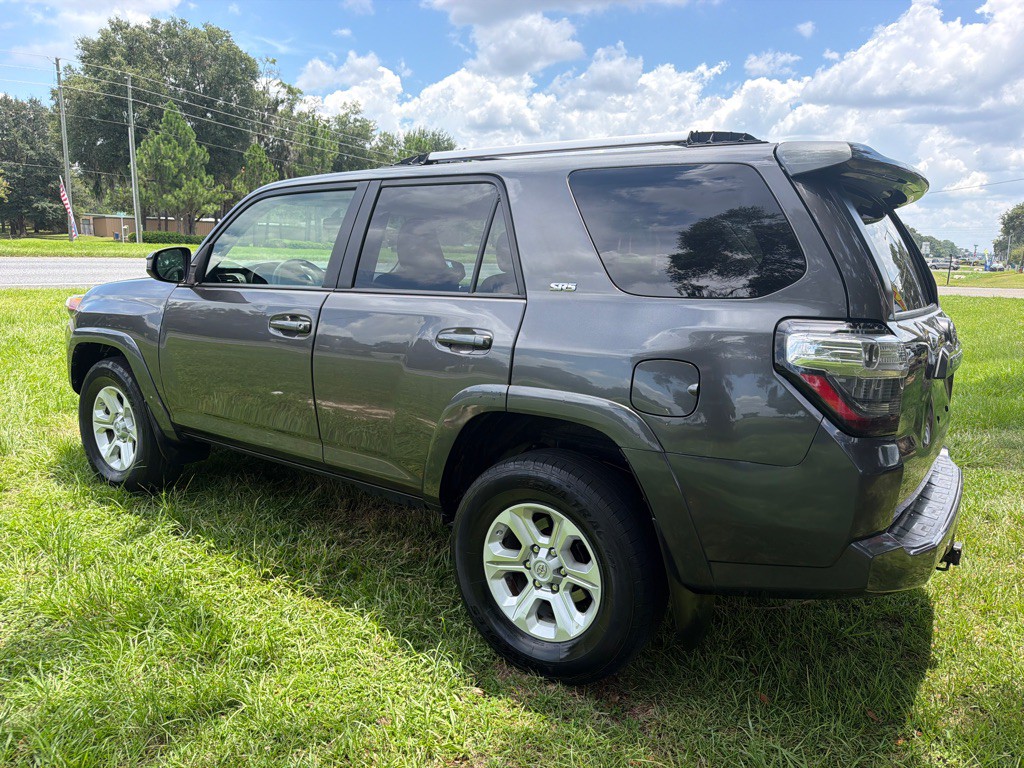 2017 Toyota 4Runner Image 5