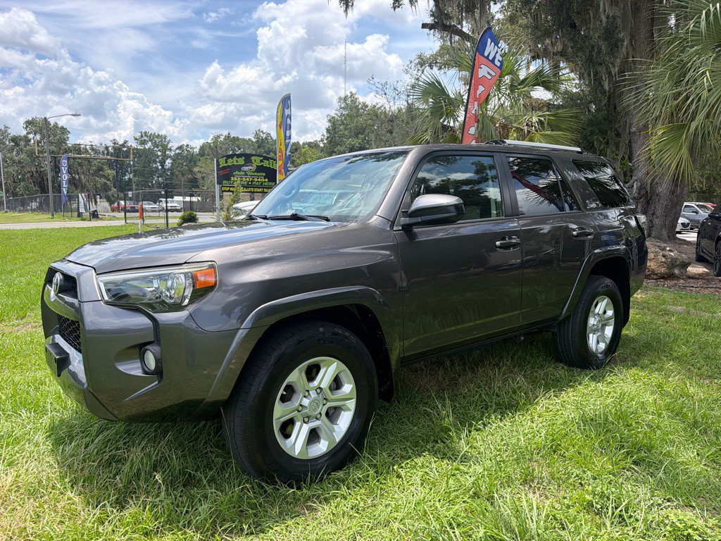 2017 Toyota 4Runner Image 6