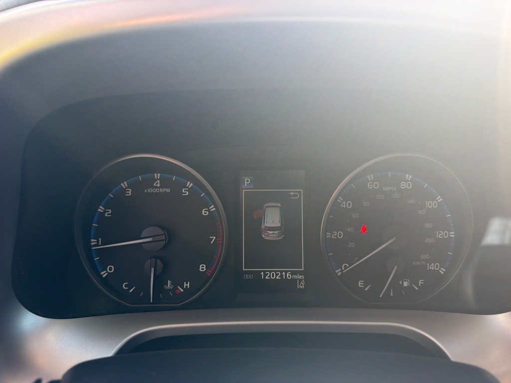 2017 Toyota Rav4 Image 10