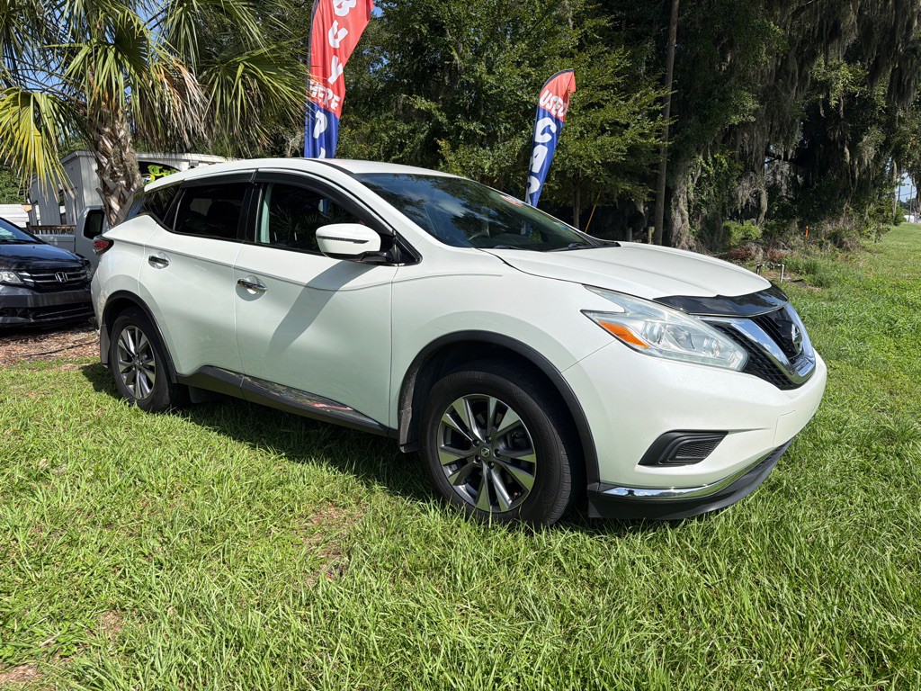 2017 Nissan Murano Image 2