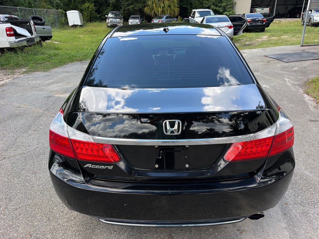 2013 Honda Accord Image 4