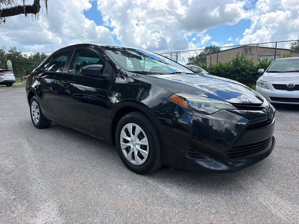 2019 Toyota Corolla Image 2