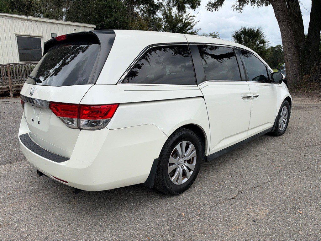 2015 Honda Odyssey Image 3