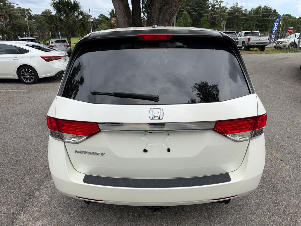 2015 Honda Odyssey Image 4