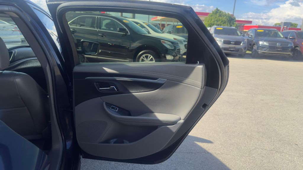 2017 Chevrolet Impala Image 17