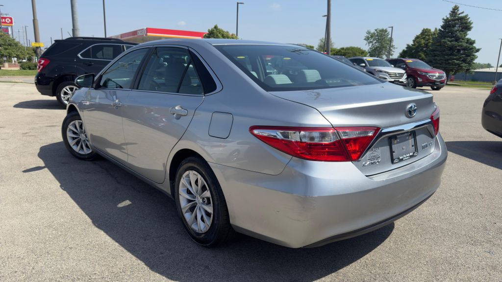 2015 Toyota Camry Image 5