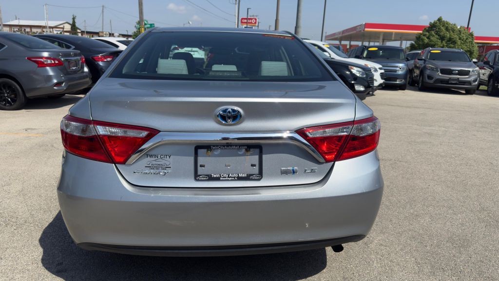 2015 Toyota Camry Image 6