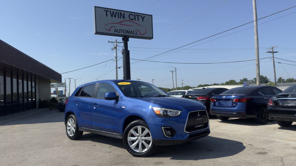 2015 Mitsubishi Outlander Image 1