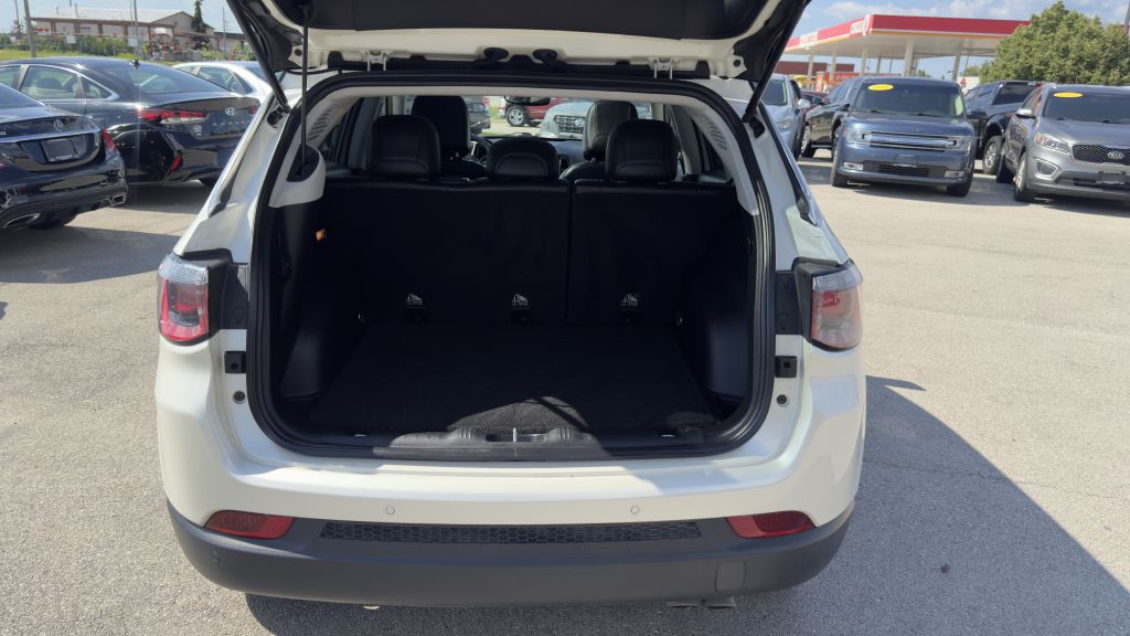 2018 Jeep Compass Image 10
