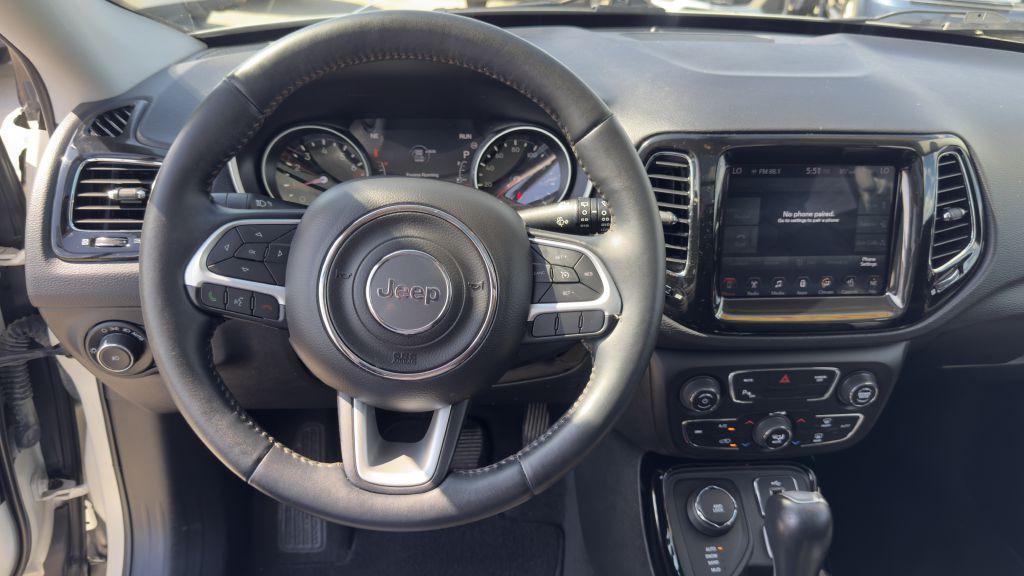 2018 Jeep Compass Image 17