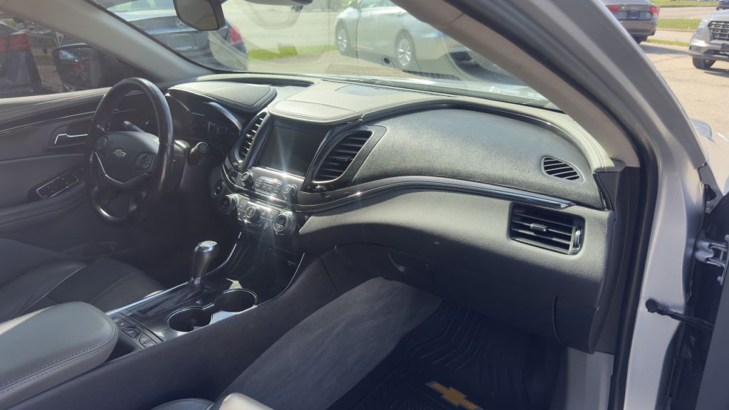 2017 Chevrolet Impala Image 11