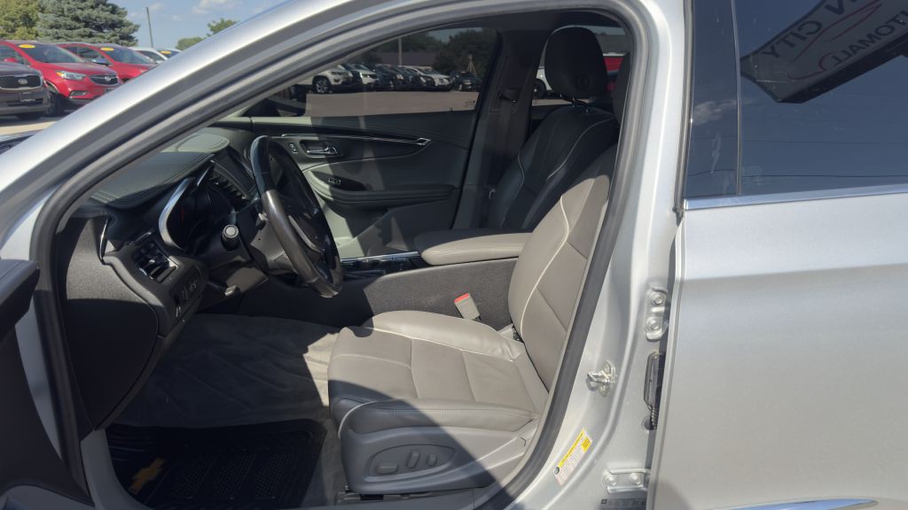 2017 Chevrolet Impala Image 22
