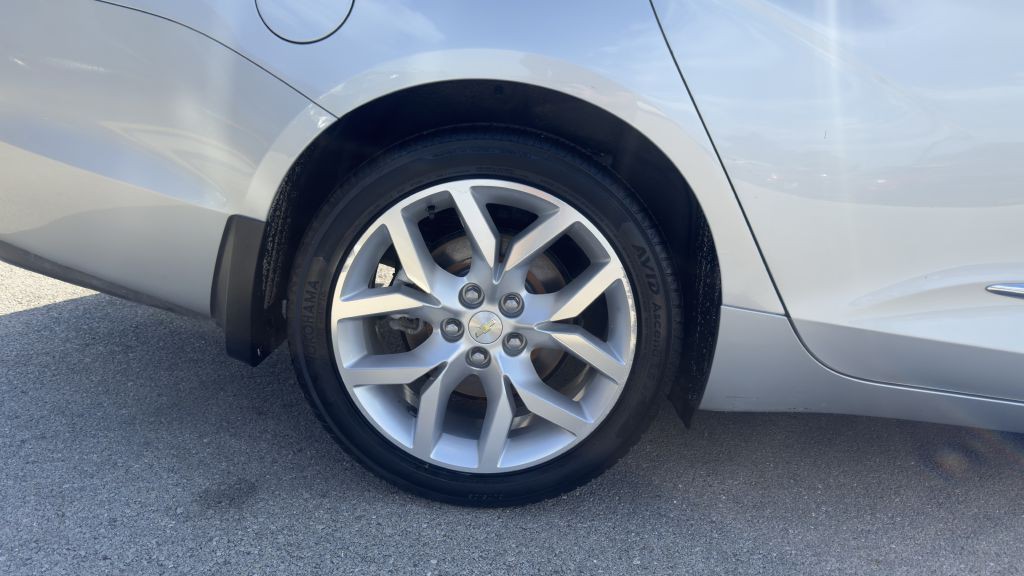 2017 Chevrolet Impala Image 25