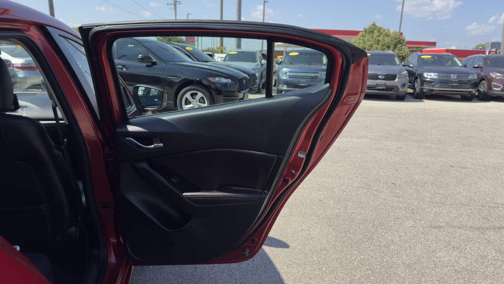 2018 Mazda Mazda3 Image 24