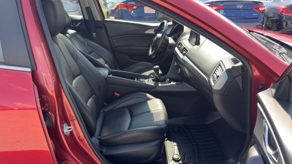 2018 Mazda Mazda3 Image 28