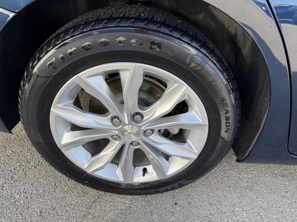 2021 Chevrolet Malibu Image 9