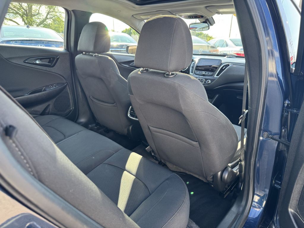2021 Chevrolet Malibu Image 14