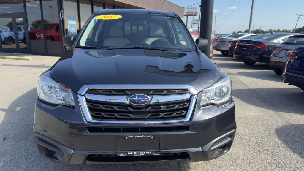 2017 Subaru Forester Image 2