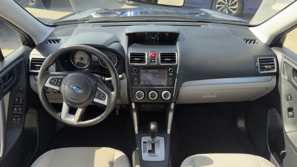 2017 Subaru Forester Image 19