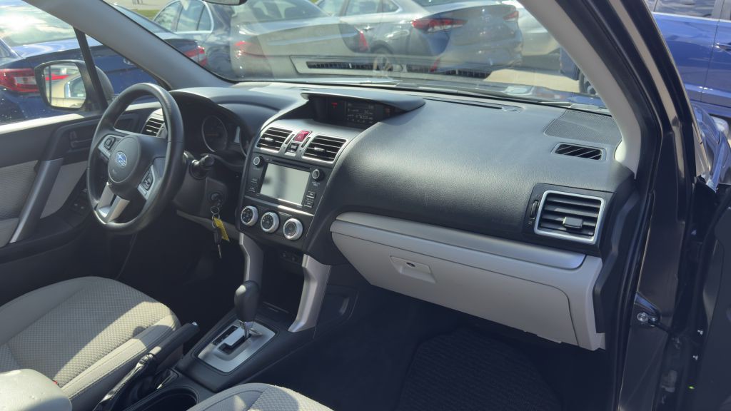 2017 Subaru Forester Image 23