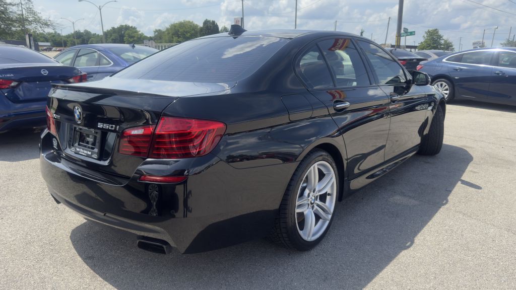 2016 BMW 5 Series Image 7
