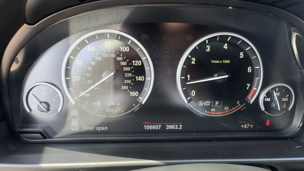 2016 BMW 5 Series Image 16