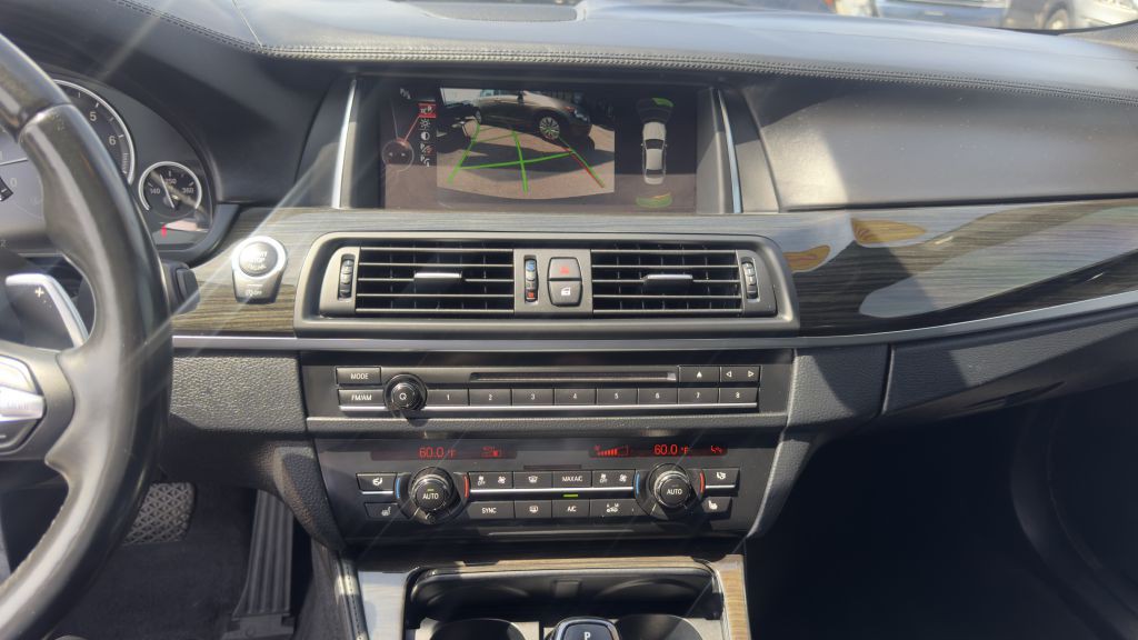 2016 BMW 5 Series Image 17