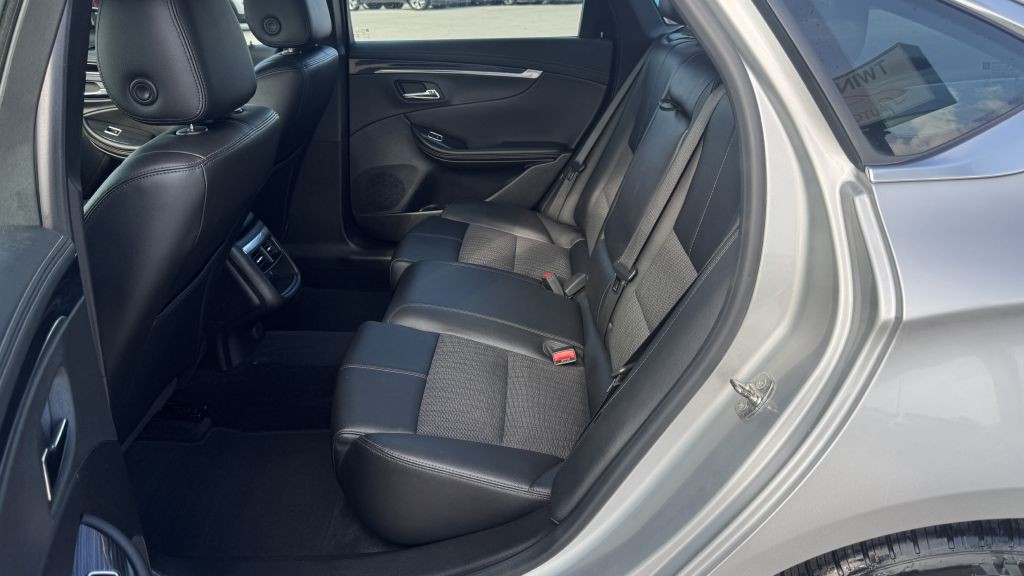 2019 Chevrolet Impala Image 21